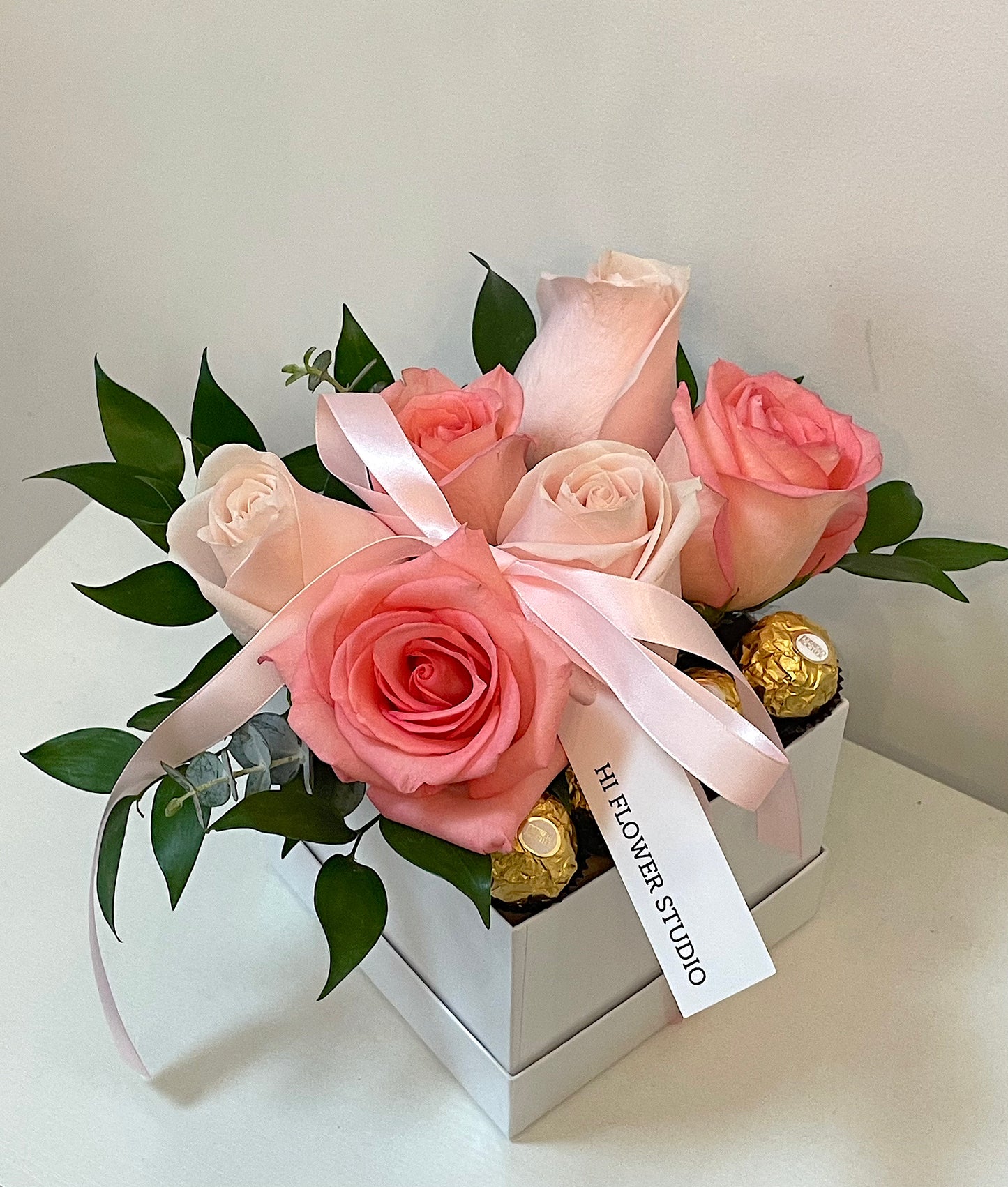 Pink Rose Box with Chocolate