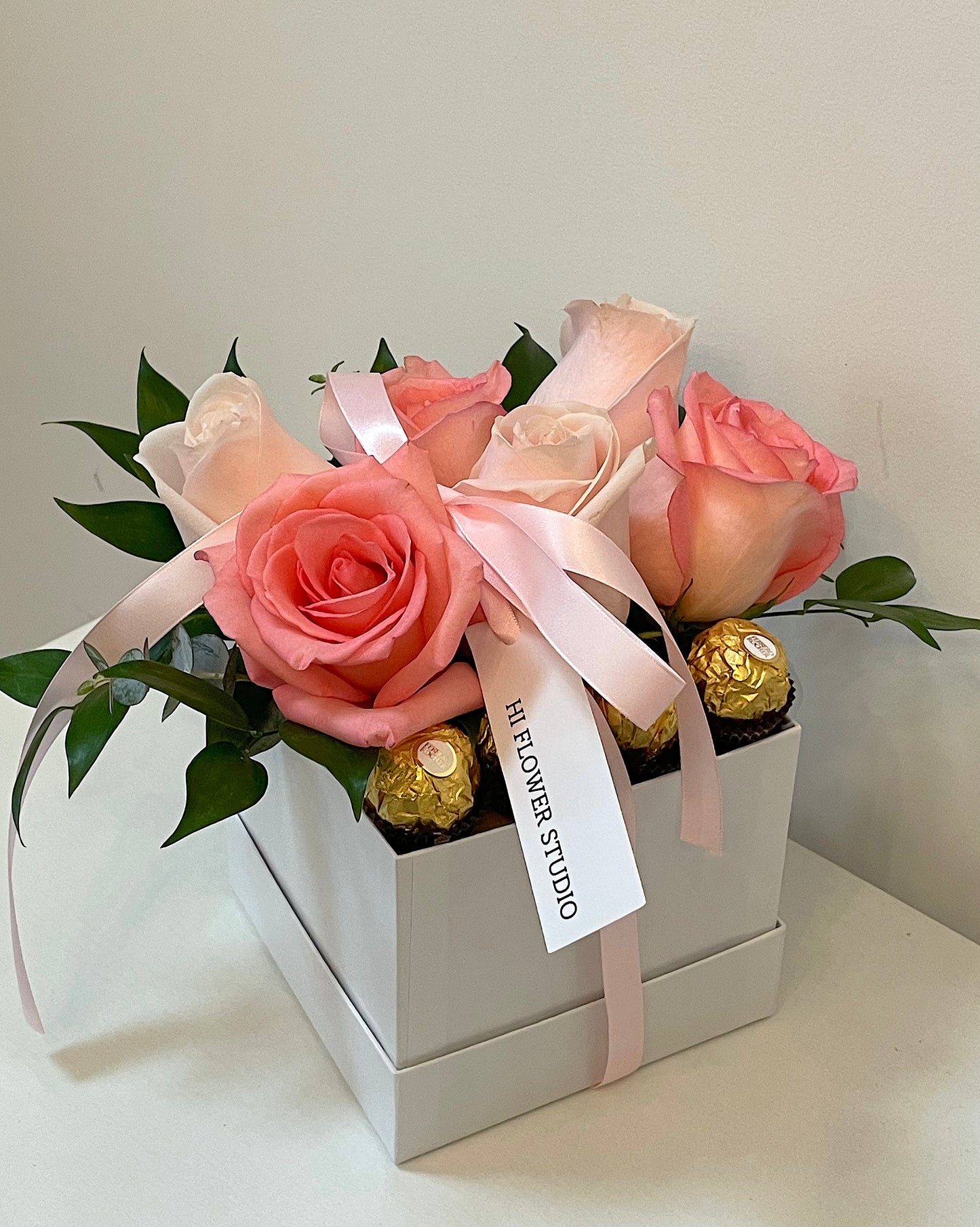 Pink Rose Box with Chocolate